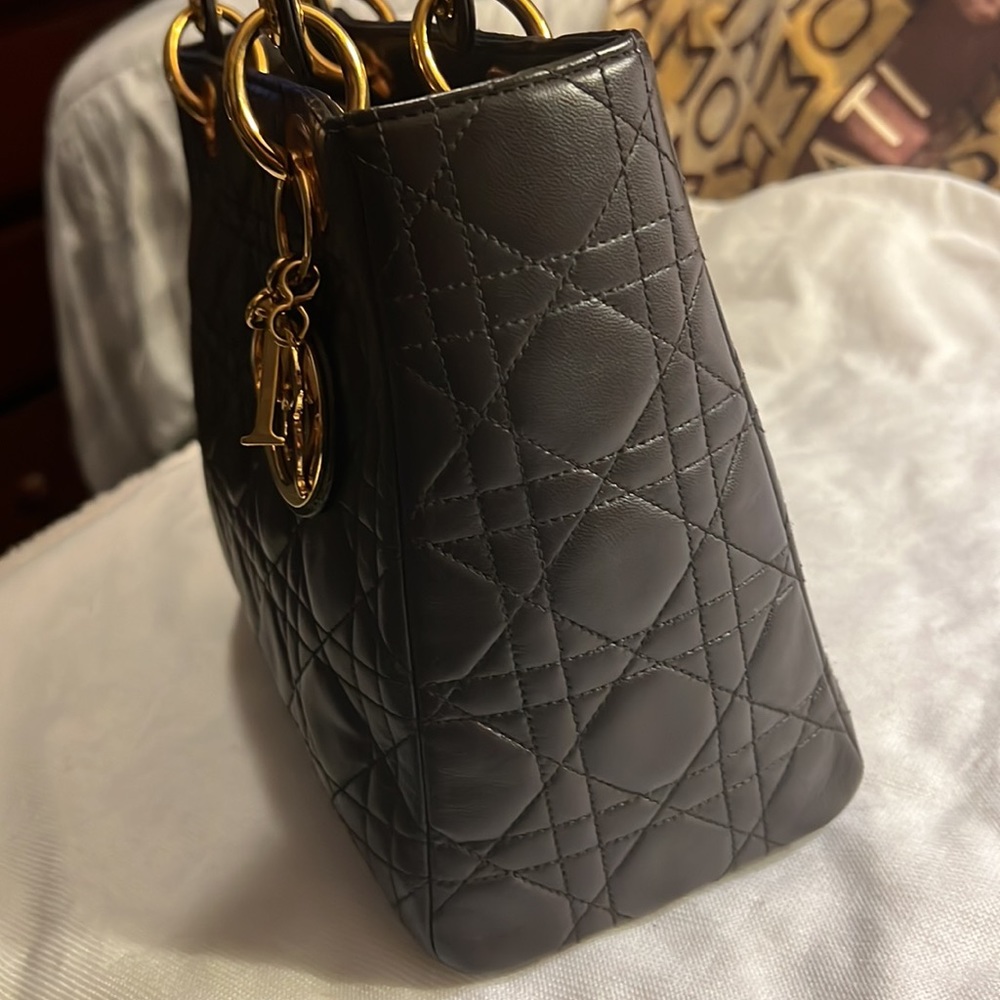 SOLD❤️❤️❤️Lady Dior Bag Cannage Quilt lamb skin - Picture 4 of 14